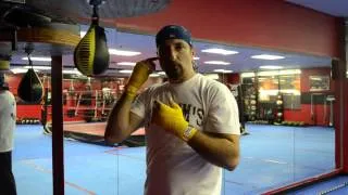How to hit the speed bag. Speedbag for beginners.