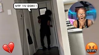 CHEATING WITH THE DOOR LOCKED PRANK ON BOYFRIEND!! *CRAZY REACTION* 😱