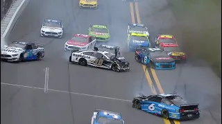 Massive wreck early in the Daytona 500 | Extended Highlights