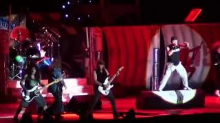 "The Evil That Men Do" Iron Maiden in Chile with Eddie 2011 HD