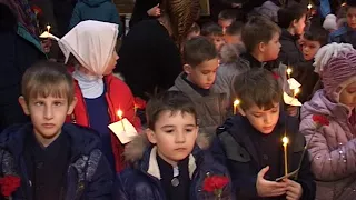 Панихида по погибшим в Кемерово