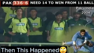 Pakistan Need 14 Runs From 11 Balls Against India 2004 | WHO GONNA WIN?? Best Match Ever In Cricket.