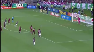 HUGO SOUZA DEFENDE PÊNALTI COBRADO PELO CANO!! Fluminense x Flamengo