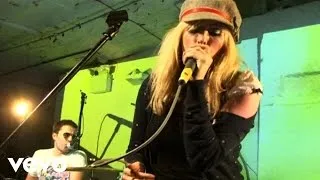 The Ting Tings - That's Not My Name (Live at the Islington Mill)