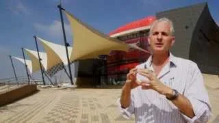 Building the iconic new Soweto Theatre (big construction project)