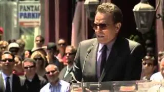 "Breaking Bad" star Cranston gets Walk of Fame star!