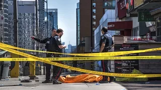 10 dead, 15 injured in Toronto van attack