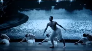 "Лебединое озеро"  в обработке   Matthew Bourne's