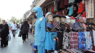 Стамбул Grand Bazaar по воскресеньям работает только на улице - İstanbul Турция