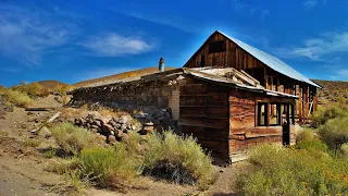 An Abandoned Ranch Hidden Away In The Desolate High Desert