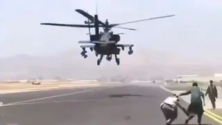 US Army Apache Attack Helicopter LOW PASS To Clear People Off Afghanistan Runway For C-17 Takeoff