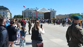 zmiana warty przy grobie nieznanego żołnierza 12.05.2024