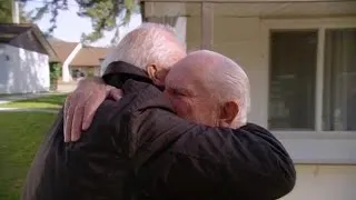 Na bijna 60 jaar zien deze broers elkaar weer! - LOVE IS IN THE AIR