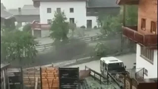 Flash flooding in Switzerland, val Ferret and Austria, Schnann - August 1, 2018