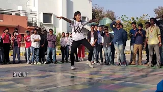 girl vs boy face off dance competition utkarsh 2k19 | bbd lucknow | 10