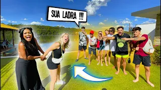 QUEM É O LADRÃO NA MANSÃO DO LAGO !!!