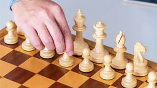 Szachuś gra w szachy | Partia z komentarzem | Debiut: Obrona królewsko - indyjska