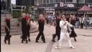 Imatra."Elvis" kesäkadulla 2003