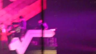 Tous les mêmes - Stromae - Lyon Hall Tony Garnier - 01/11/14