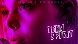 Elle Fanning -  Lights (Teen Spirit Original Soundtrack)