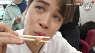 BTS EATING MOMENT