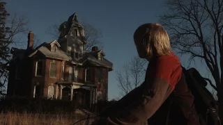 The House on Oak Street - Short Film about Halloween