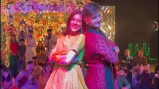 Shahveer Jafry And Momina Sundus Dance At Sunny Jafry Mehndi | Sunny Jafry | Mariam Asim