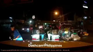 HULI CAM: NAHAGILAP NG DASHCAM ANG PANG AAGAW NG CELLPHONE NG RIDING IN TANDEM