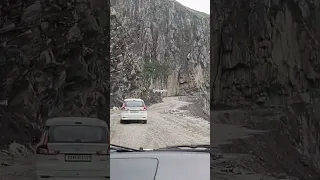 World most dangerous road Zojila Pass #reels#trending #youtubeshorts #kashmirtourism #lehladakh