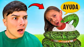 UNA SERPIENTE VENENOSA MORDIÓ a MI HERMANITA !!