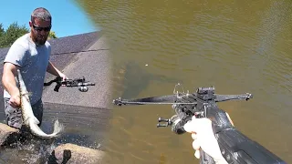 Daytime Bowfishing with a Mini Crossbow ... I Can't Believe This Happened