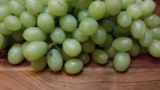 How to wash Grapes