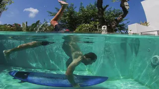 HOW TO DUCK DIVE 🔥 SURFING in POOL