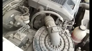 Toyota hilux #11309 engine running