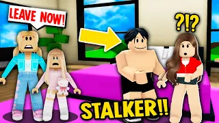 I FELL IN LOVE WITH MY STALKER in BROOKHAVEN! (Roblox Brookhaven RP Mini Movie!)