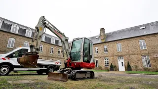 I broke @ThePethericks digger! - Chateau Life 🏰 EP 275