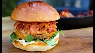 BURGER WITH CHORIZO - By CustomGrill
