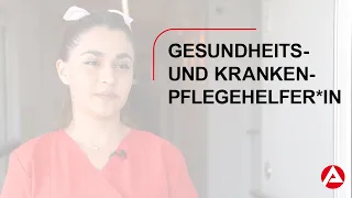 Gesundheits- und Krankenpflegehelfer*in