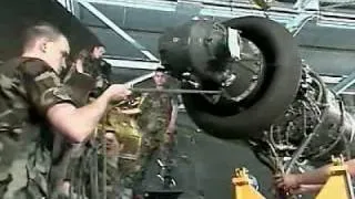 US ARMY: CH-47 Helicopter Repairer (15U)