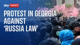 Georgians protest against 'Russian law'