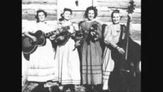 Coon Creek Girls - Banjo Pickin' Girl (1938).