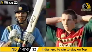 18 year's old Yuvraj Singh Smashing 2 huge sixes and setting base for Indian Team