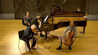 Mozart: Piano Trio in E major K. 542 (Elia Cecino)