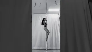 Spinning pole ( ripe by Tanerelle)