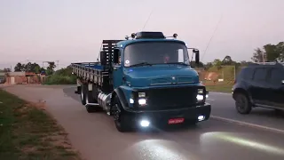 caminhao mb 1313 suspensão ar