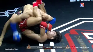 Bán kết MMA LION Championship 2022 hạng cân 60kg: Nguyễn Trần Duy Nhất vs Phan Huy Hoàng | MMA