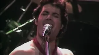 Queen   Crazy Little Thing Called Love   Live in Hammersmith 1979 12 26480P