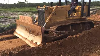 Bulldozers Fiatallis FD9 CONSTRUTEX +55 48 991721001