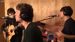 The Kooks - Pumped Up Kicks (Foster The People's cover)