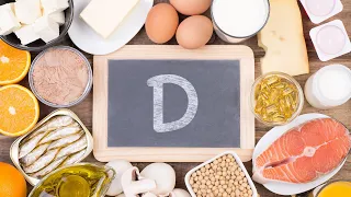 What Should I Eat For Vitamin D + Other Nutrients & Vitamins? | Dr. Ian Smith